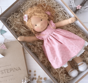 Handmade Plush Doll Golden Curly Girl Finished Product (Option: A1)